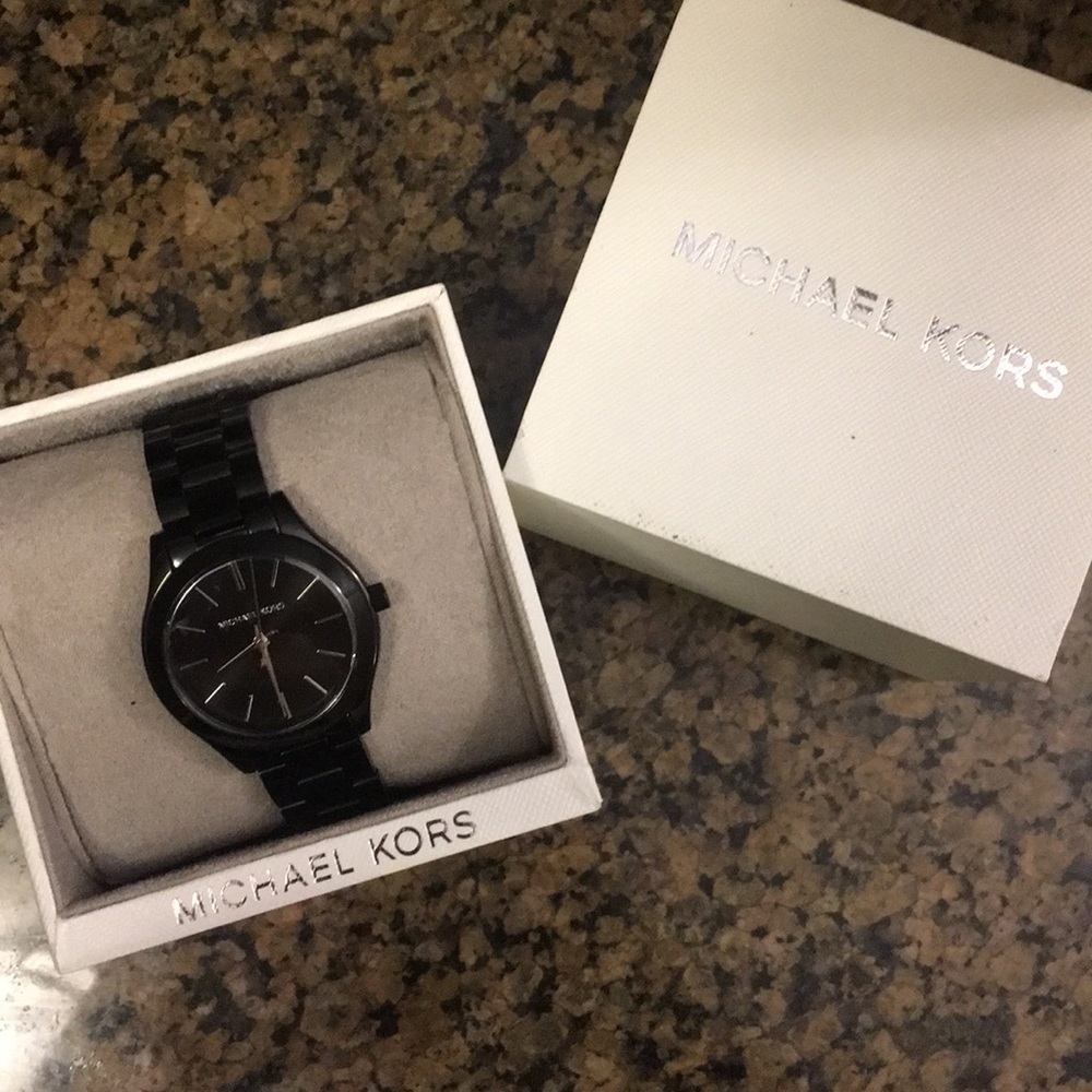 MICHAEL KORS watch